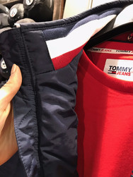 TOMMY JEANS MONDEVILLAGE