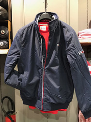 Tommy Jeans CAEN