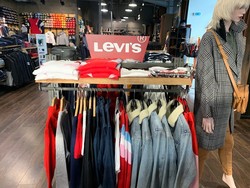LEVIS CAEN 