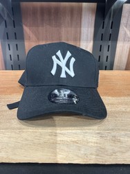 Casquette noire NEW ERA
