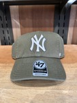 Casquette vert fonc� 47BRAND
