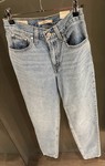 Jean mom LEVI&#039;S CAEN