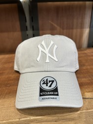 Casquette gris clair 47BRAND